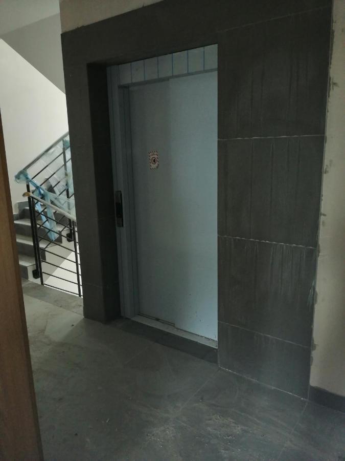 Apartamenty Galeria Polnocna Varsavia Esterno foto