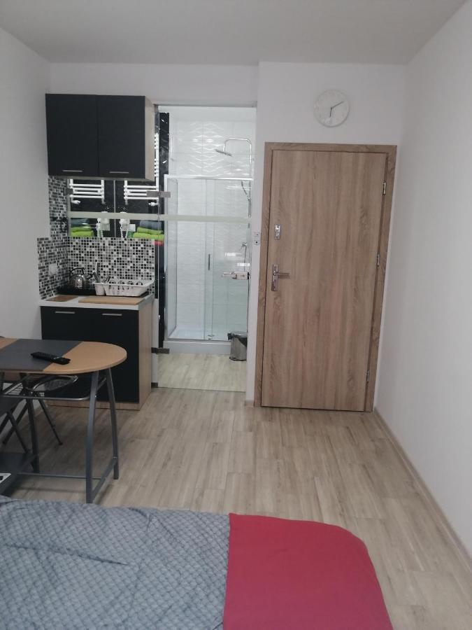 Apartamenty Galeria Polnocna Varsavia Esterno foto