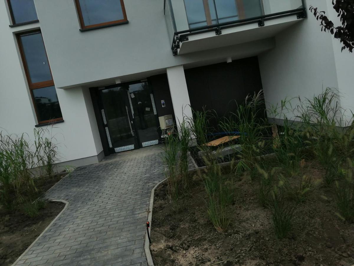 Apartamenty Galeria Polnocna Varsavia Esterno foto