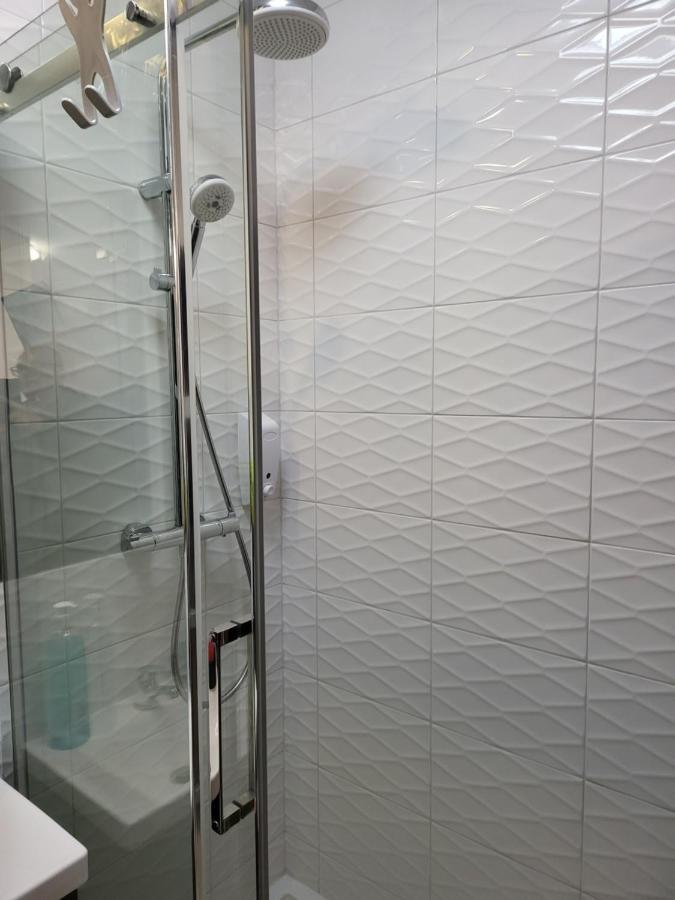 Apartamenty Galeria Polnocna Varsavia Esterno foto