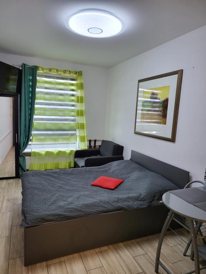 Apartamenty Galeria Polnocna Varsavia Esterno foto